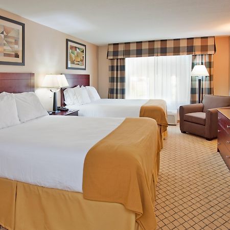 Holiday Inn Express Hotel & Suites Wichita Airport, An Ihg Hotel Pokoj fotografie